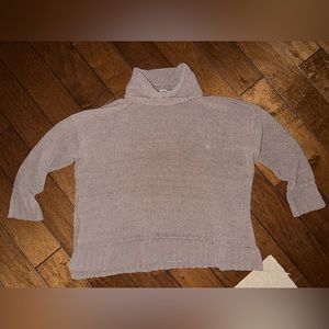 Aerie turtleneck sweater